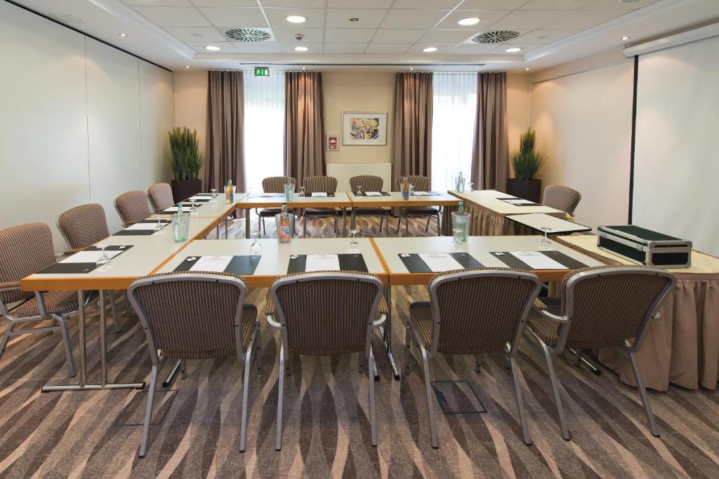 PhiLeRo Hotel Köln - Resim 42