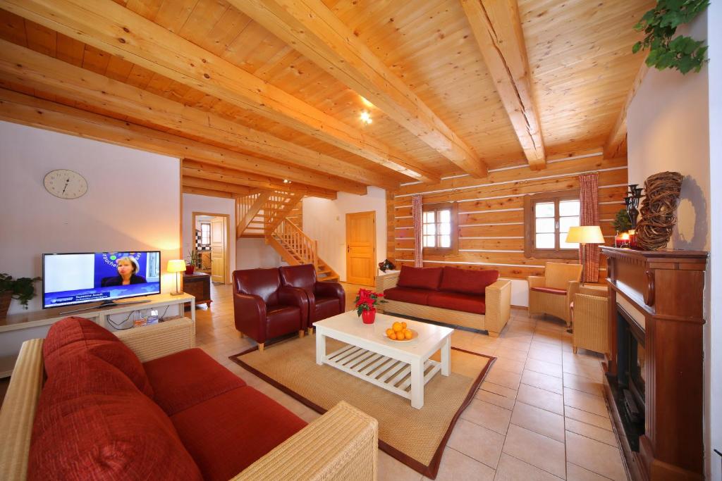 Posezení v ubytování Villa 6 Vrchlabí