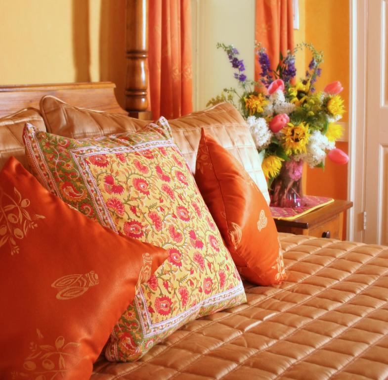 L'Auberge Provencale Inn & Restaurant - King Room (Chagall)