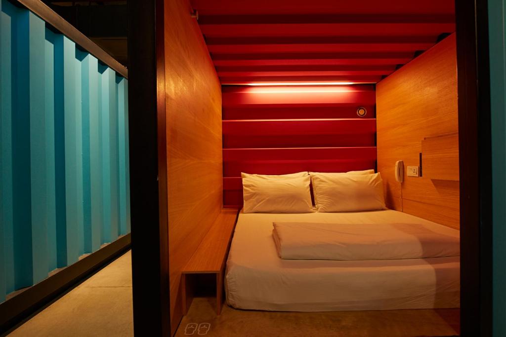Letto o letti in una camera di CapsuleTransit Landside - Airport Hotel - Public Area - Gateway KLIA T2, Lvl 1