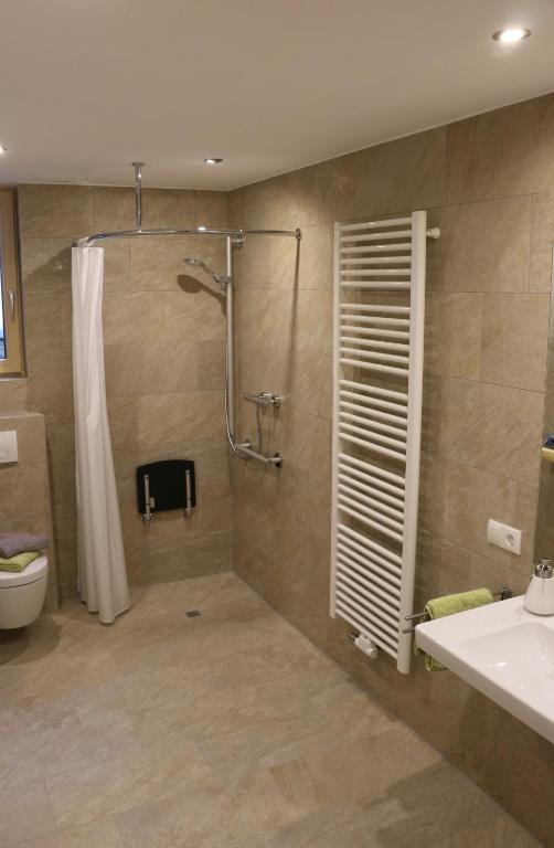 Kúpeľňa v ubytovaní Ferienwohnung Därflihof