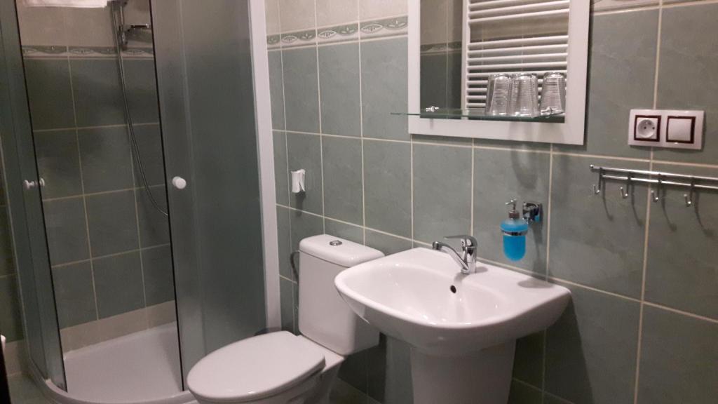 Vannituba majutusasutuses Chata u Tří Sluk