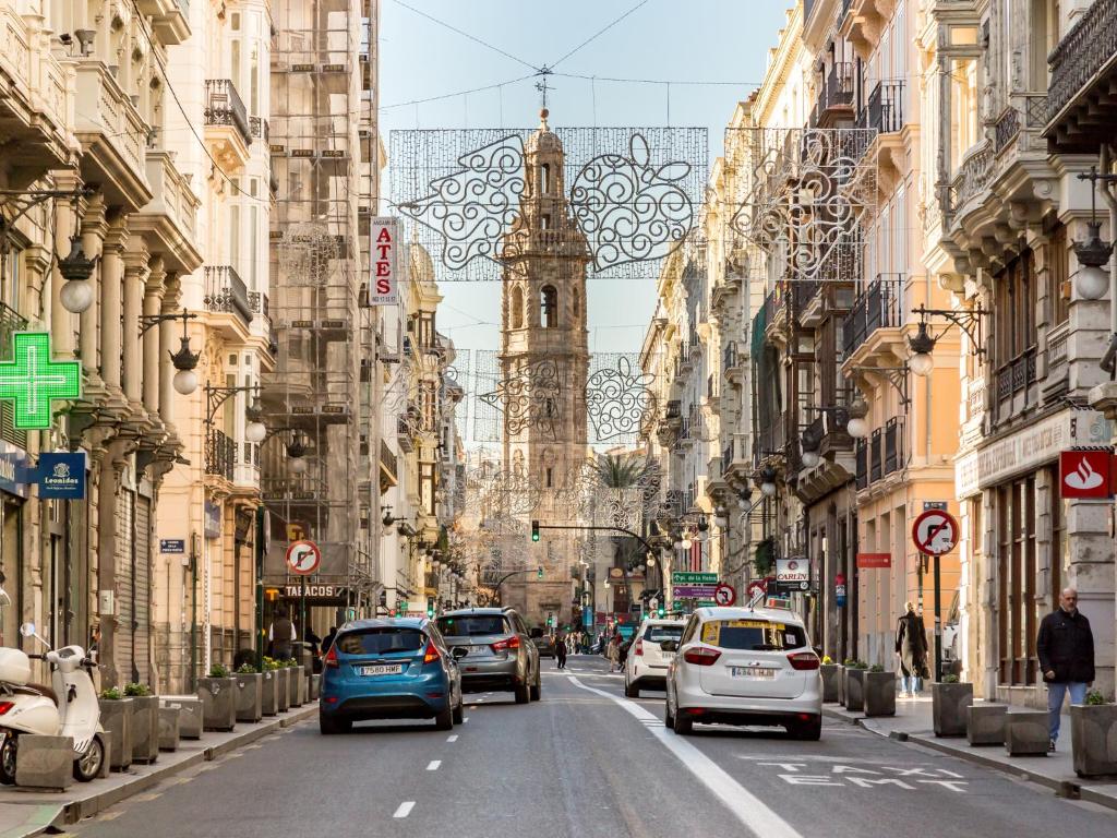Travel Habitat Ático Calle Comedias, Valencia – Updated 2023 ...