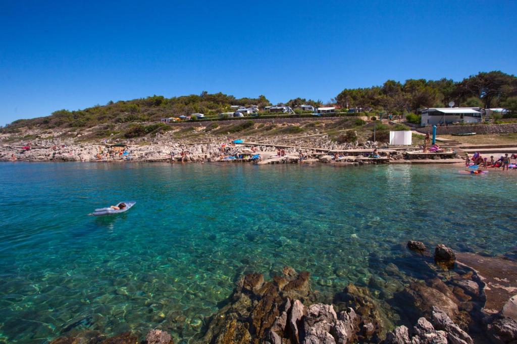 Fotografie z fotogalerie ubytování Victoria Mobilehome Camping Village Poljana v destinaci Mali Lošinj
