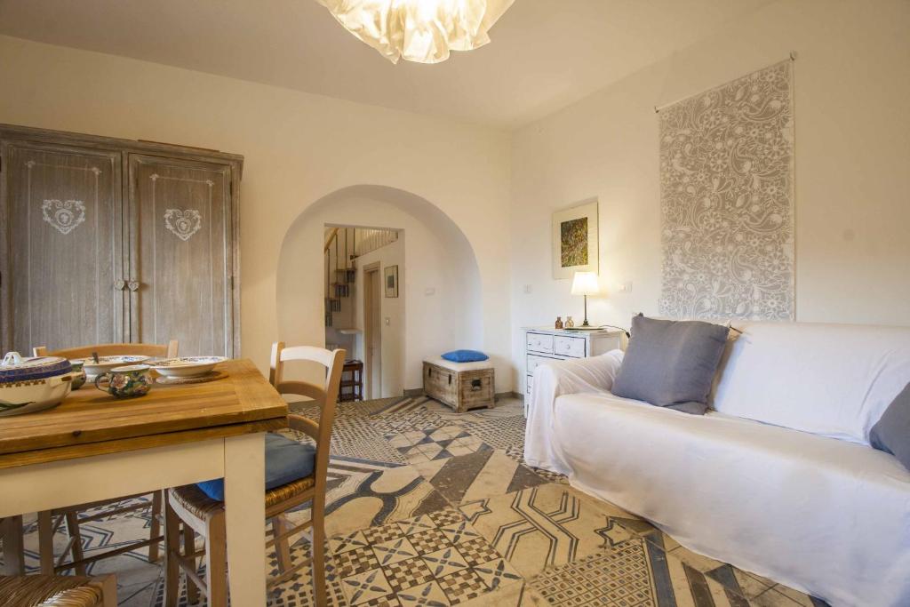 A seating area at Casa dell'Avventura