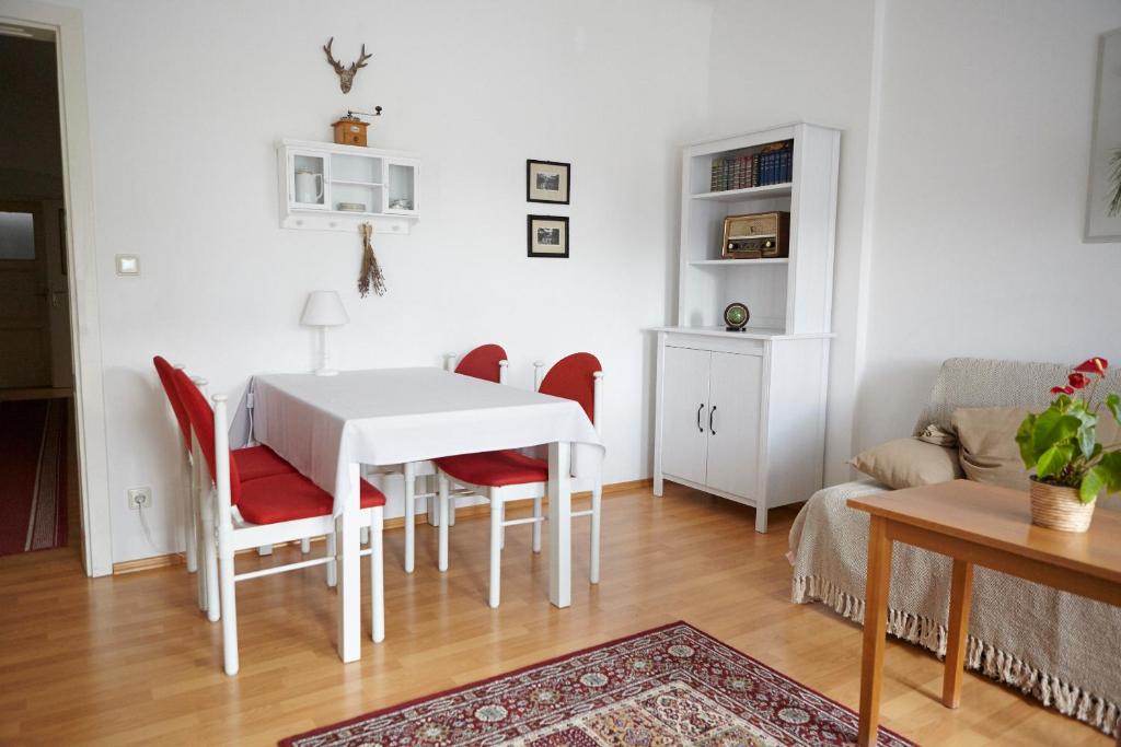 Fotografie z fotogalerie ubytování Villa Daheim Semmering v Semmeringo