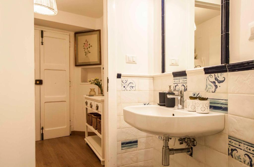A bathroom at Casa dell'Avventura