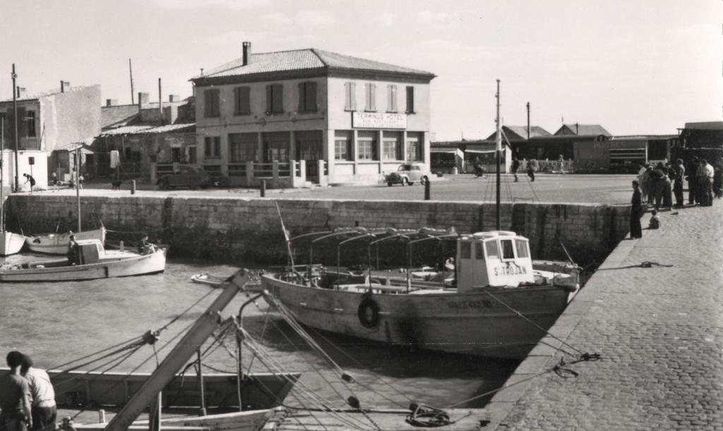 Fotografie z fotogalerie ubytování Logis hôtel Le Terminus v destinaci Bourcefranc