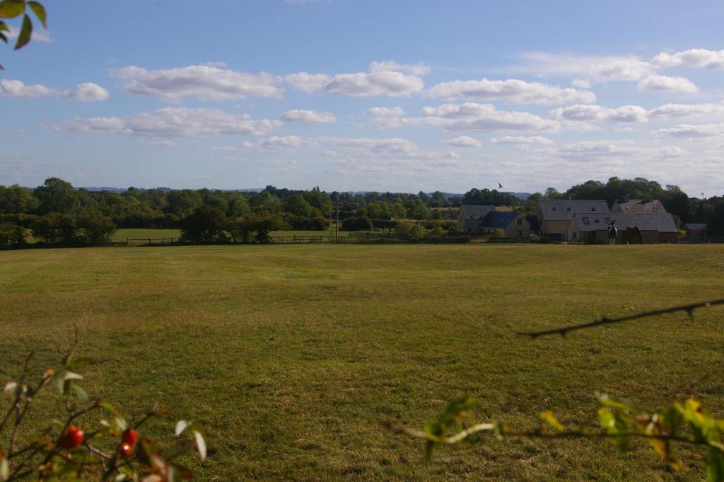 Ty Nant Cottages and Suites