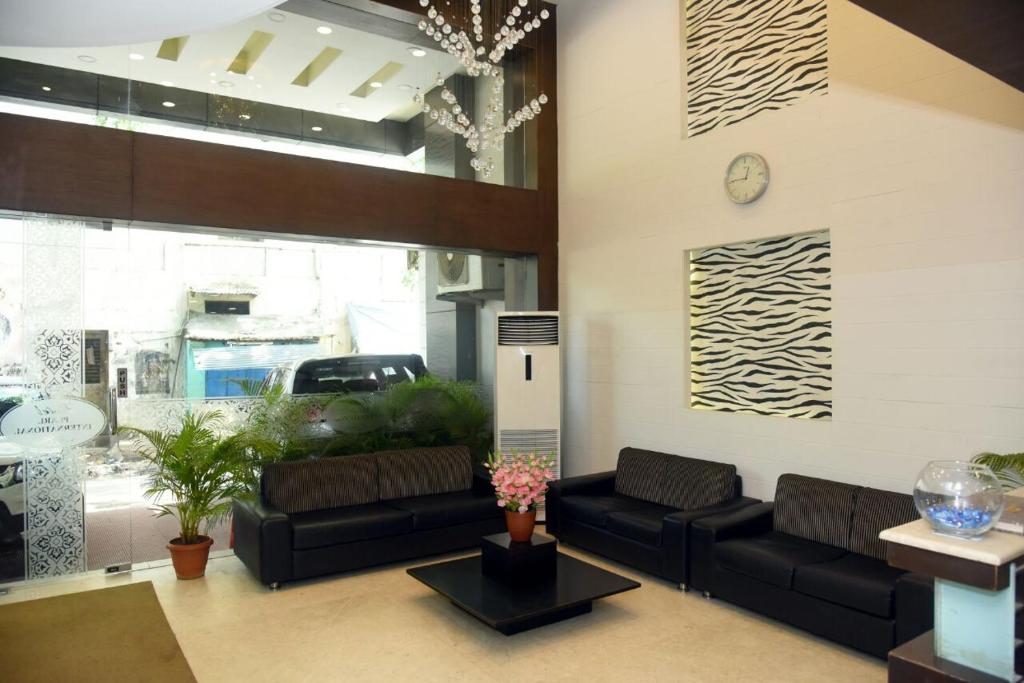 Posezení v ubytování Hotel Pearl International