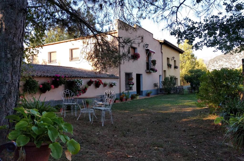 Fotografie z fotogalerie ubytování Casa Juanantonio v destinaci Murillo de Liena