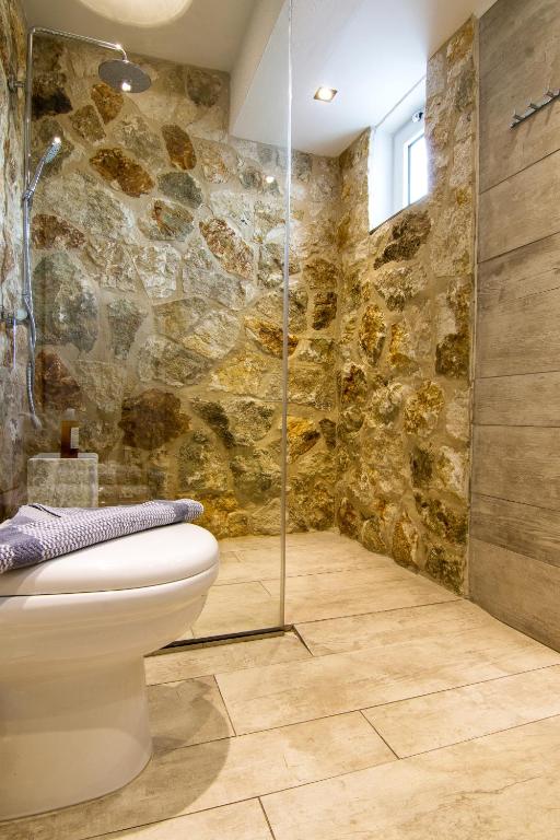 Lindian Jewel Hotel and Villas - 14