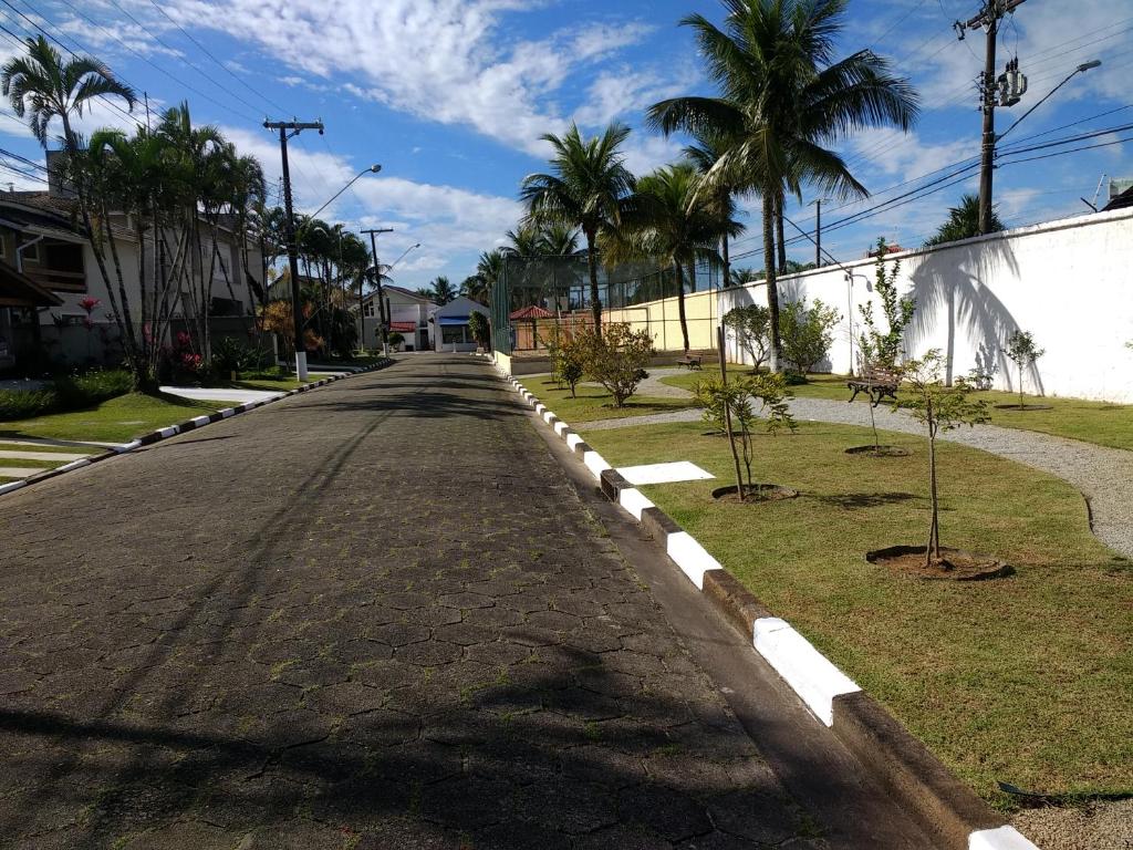  Casa Paraiso Em Bertioga Com Piscina