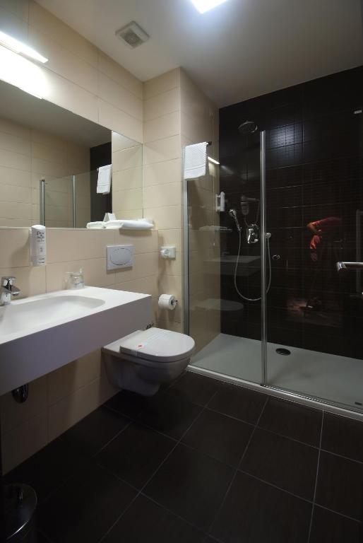 Koupelna v ubytování Hotel Park Doboj