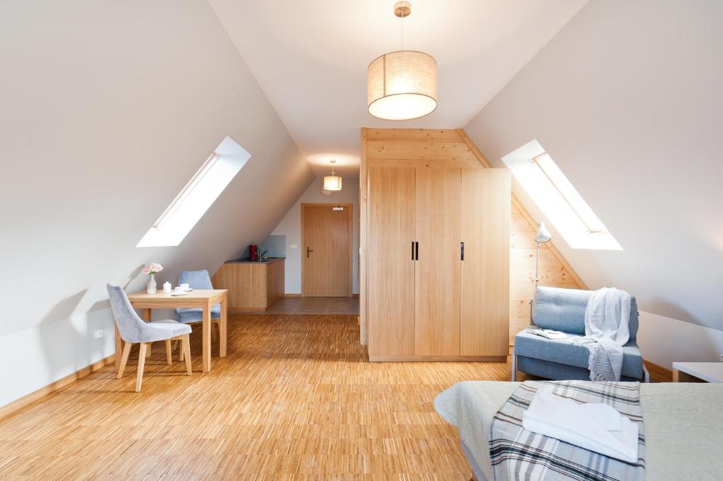 Apartamenty Sun & Snow Resorts Lipki Park z sauną - Studio Apartment