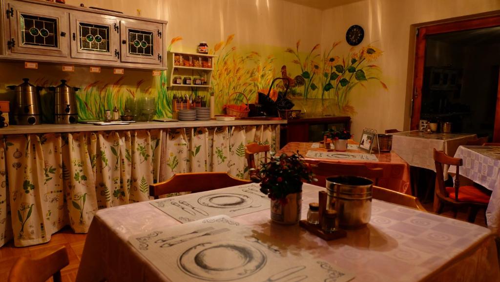 Fotografie z fotogalerie ubytování "0" Sterne Hotel Weisses Rössl in Leutasch/Tirol v destinaci Leutasch