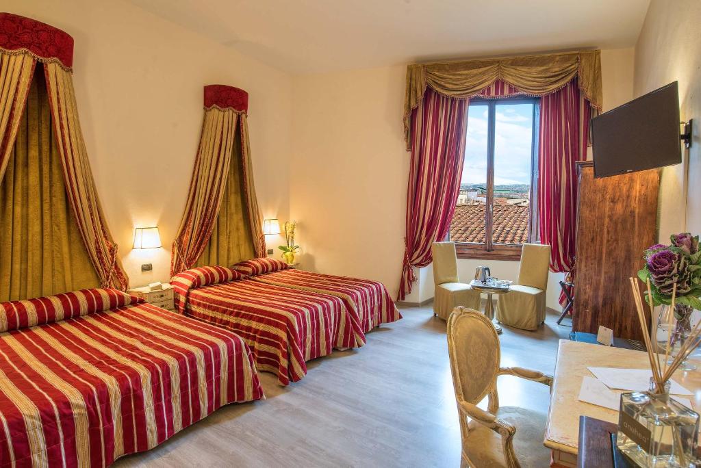 Hotel Paris - Resim 15