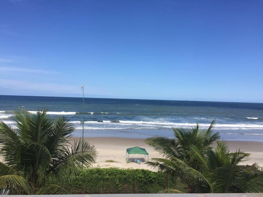  Casa Beira Mar com 5 suites