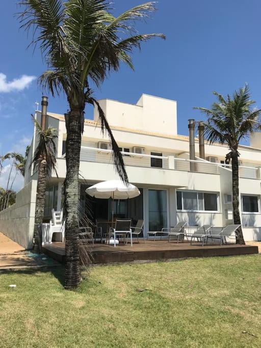  Casa Beira Mar com 5 suites