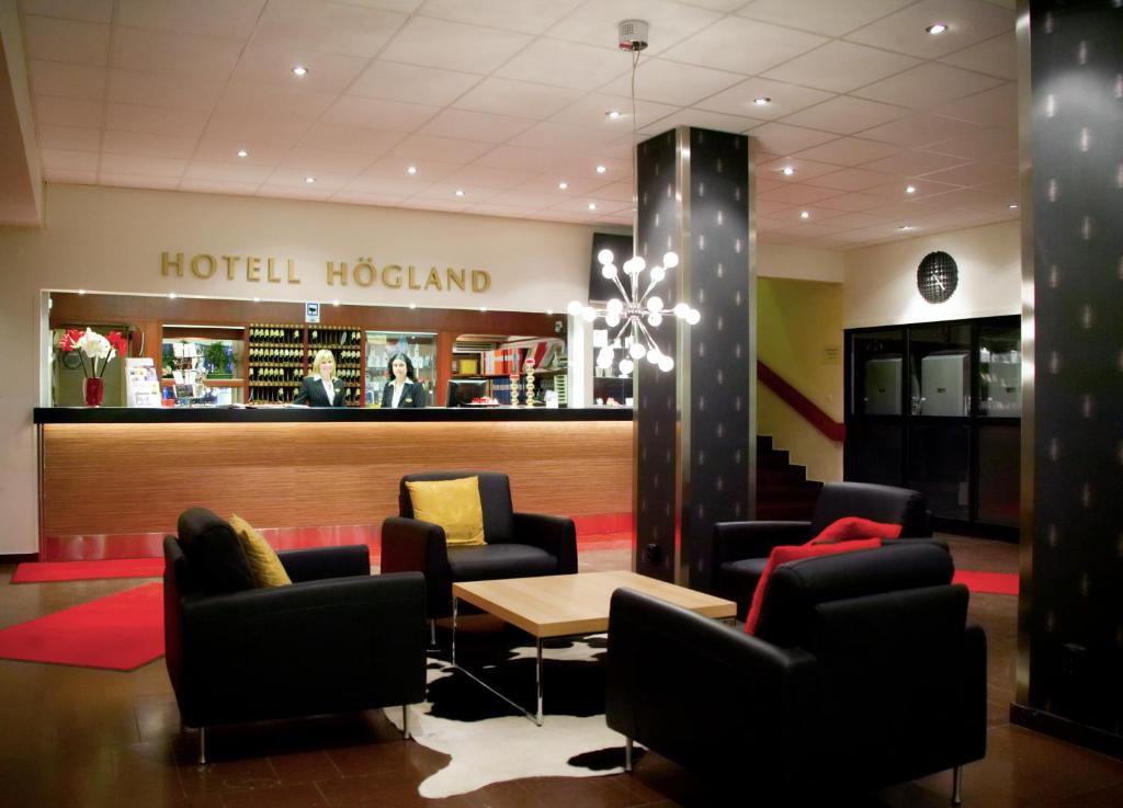 Posezení v ubytování Hotell Högland