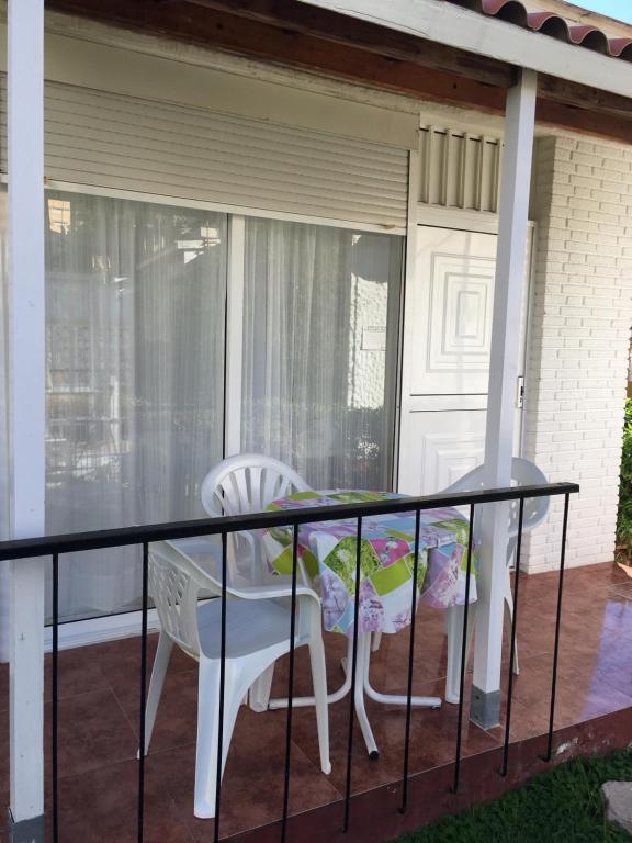Balkon lub taras w obiekcie Bungalow Aloha Torres
