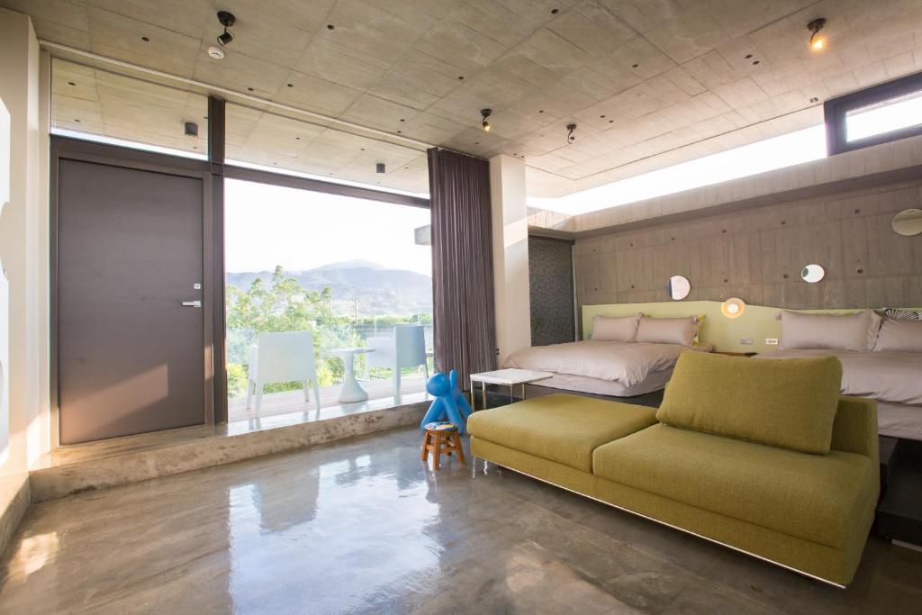 Posezení v ubytování One Piece B&B
