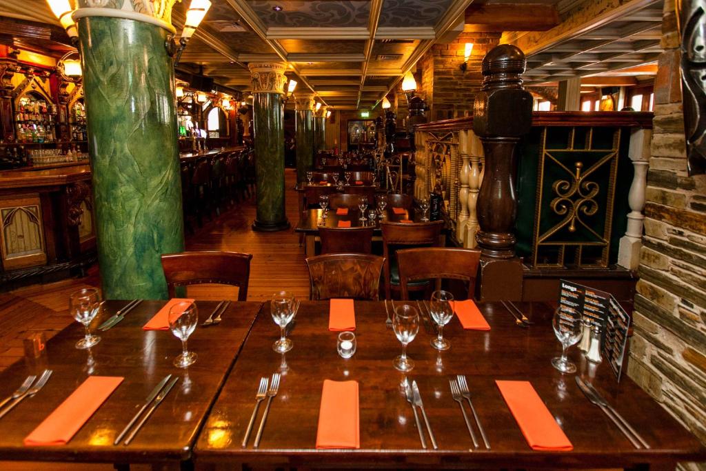 Benedicts Hotel - Resim 29