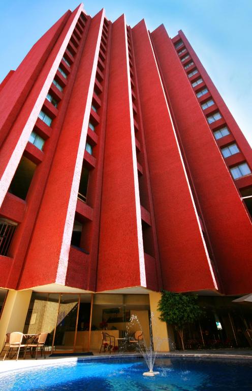 Bazén v ubytování Hotel Laffayette Ejecutivo nebo v jeho okolí