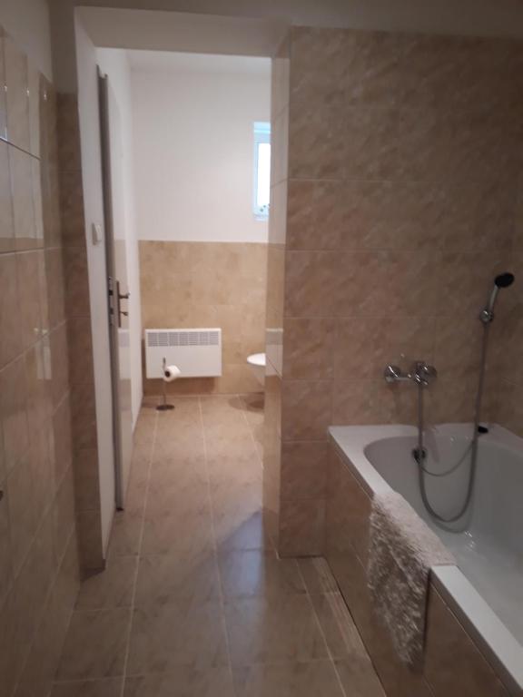 Koupelna v ubytování Apartmány Karlštejn