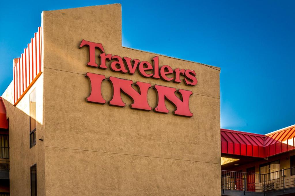 Travelers Inn  Phoenix