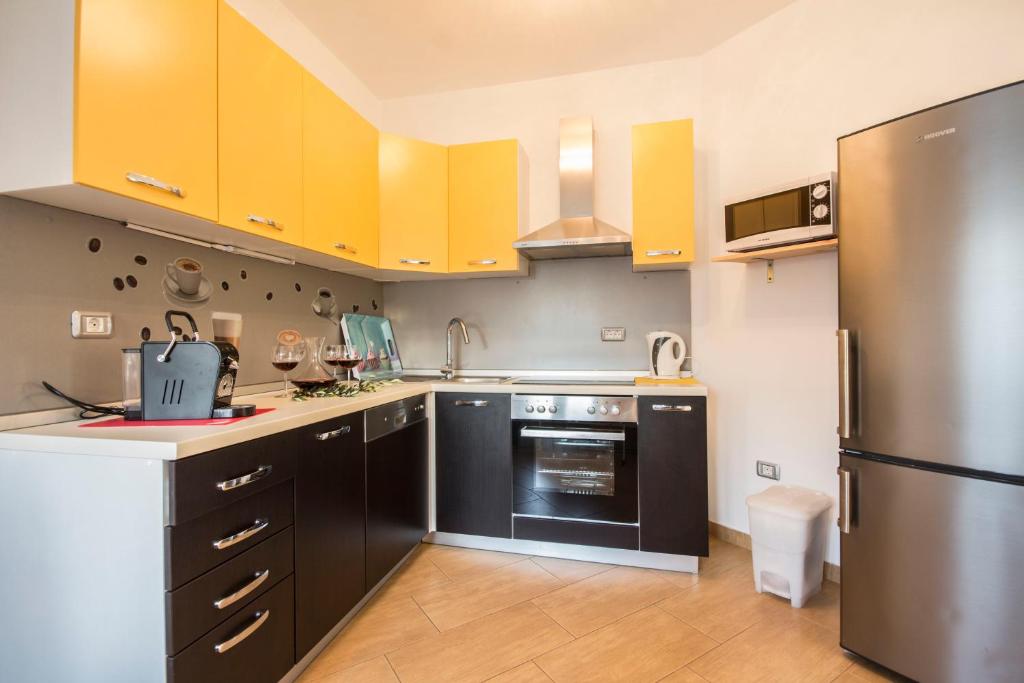 Kuchnia lub aneks kuchenny w obiekcie Villa Brcina