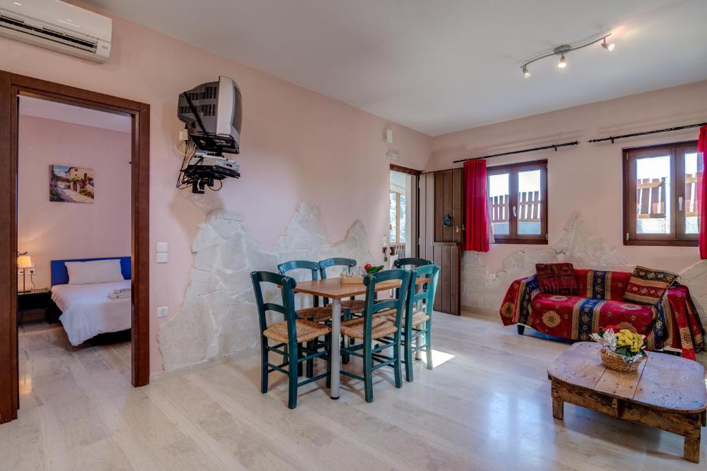 Posedenie v ubytovaní Crete Essence Villas - Lagkada