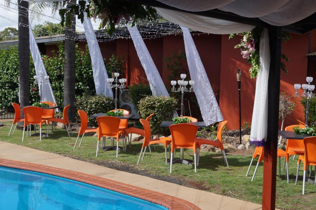 Bazén v ubytování Motel Oasis nebo v jeho okolí