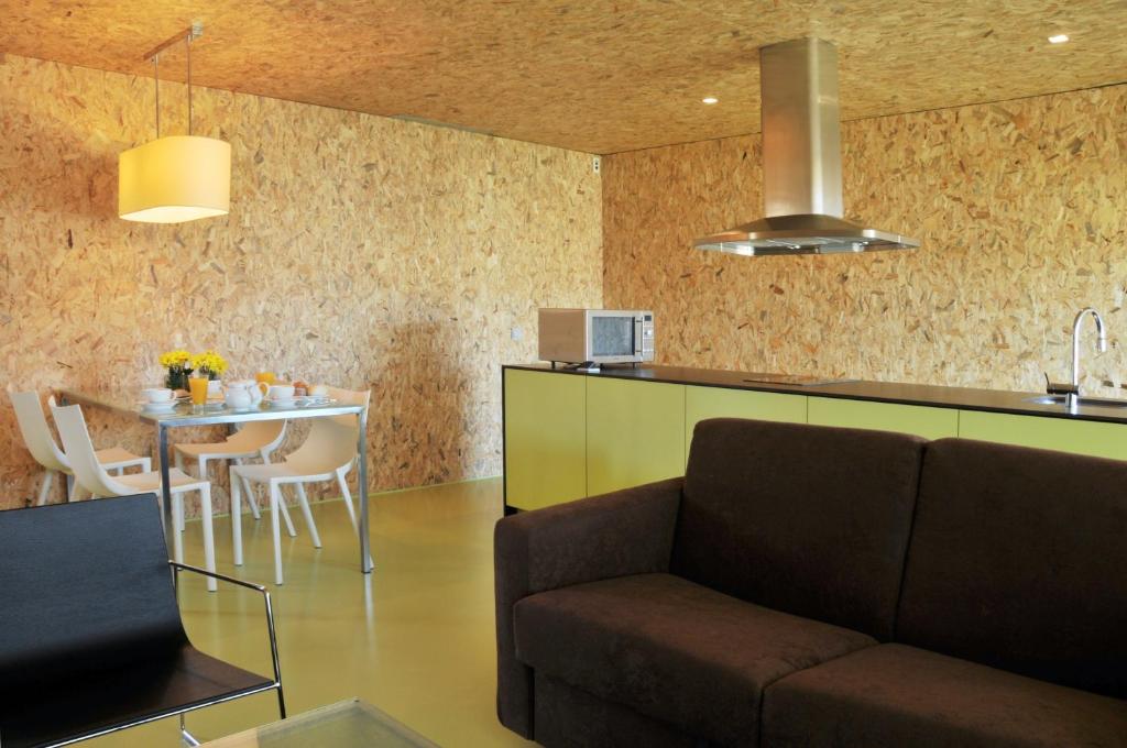 
Apartment (2 Adults)
