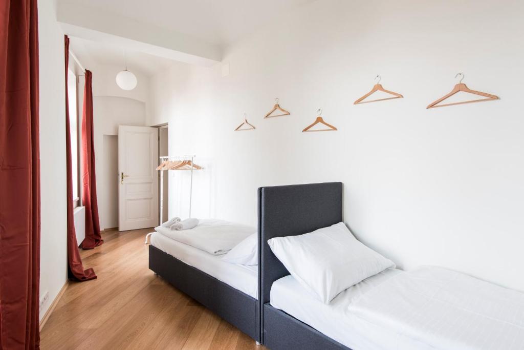 Rehorova apartments by Pragueforyou - 19