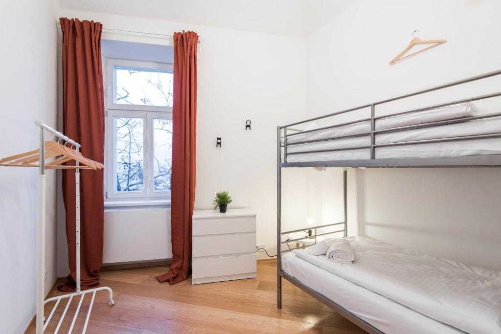 Rehorova apartments by Pragueforyou - 12