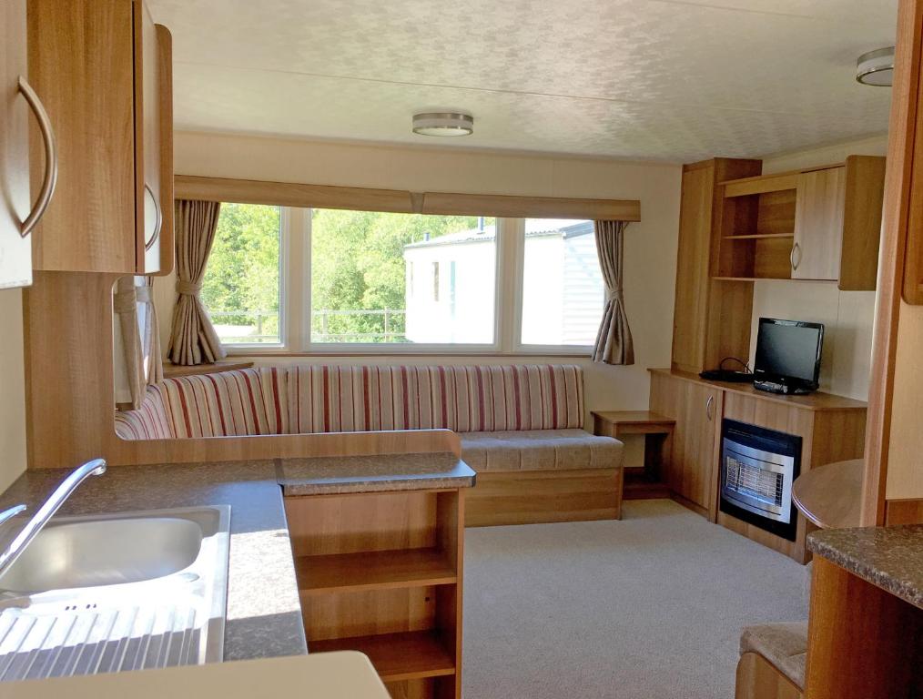 The Lakes Rookley - 