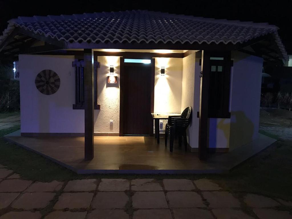  Chale Mamelucos Em Frente A Praia Do Flamengo Salvador Bahia