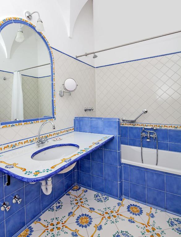 Koupelna v ubytování Hotel Vittoria