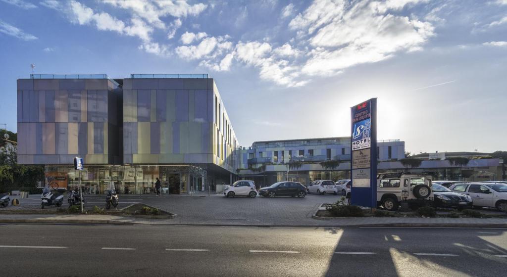 Gallery image of Blue Shades ApartHotel in Pisa