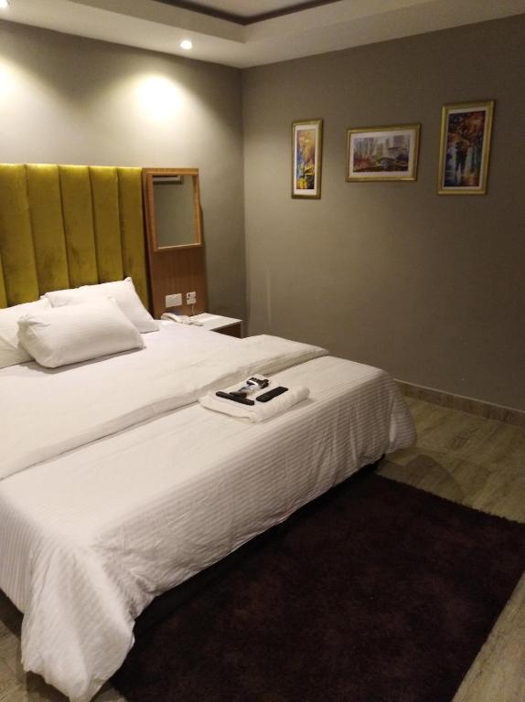 Postel nebo postele na pokoji v ubytování Blackwood Hotels