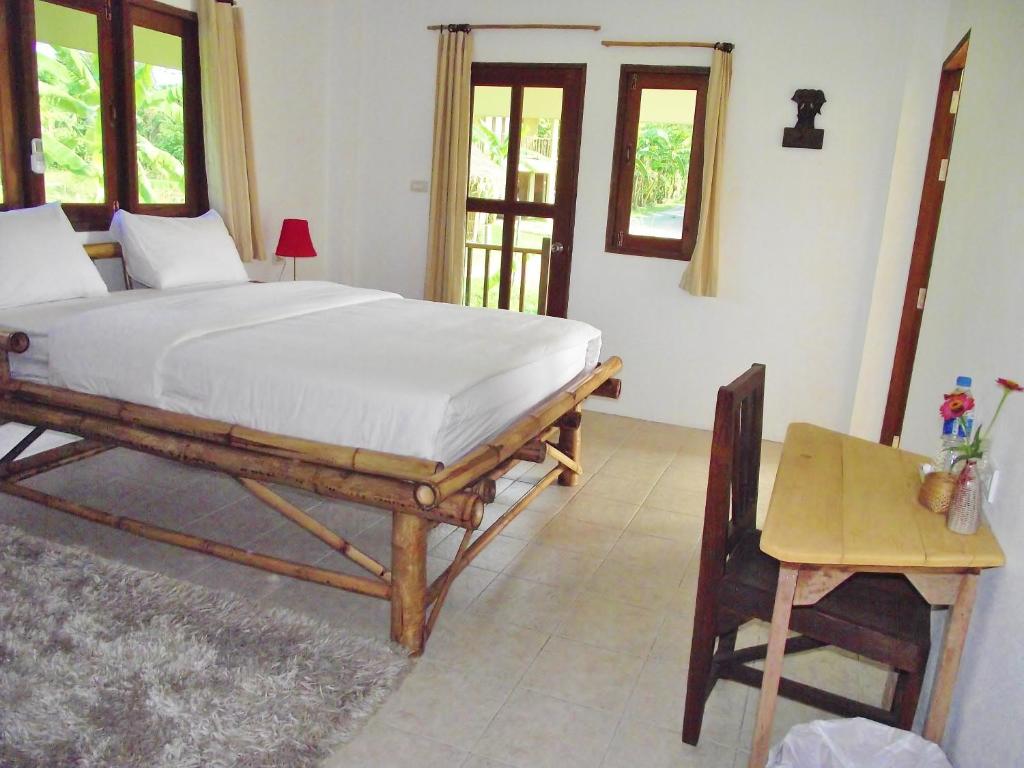 Country Retreat - 17