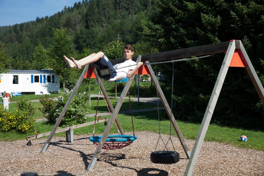 Parquinho infantil em Camping Bella Austria