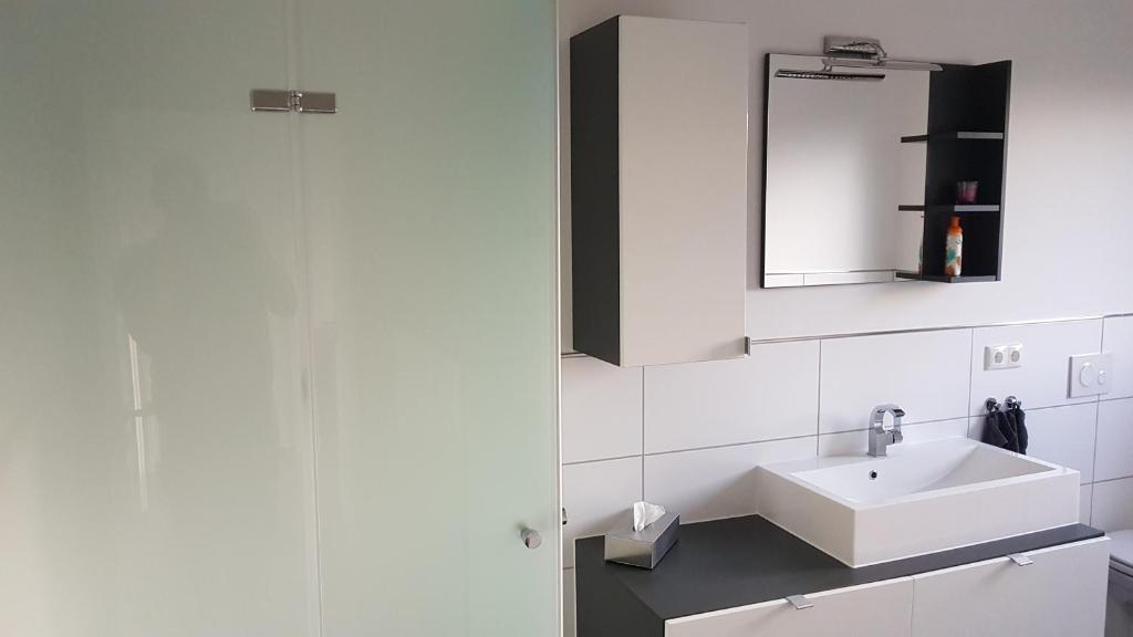 Ferienwohnung-Irxleben - Apartamento De Tres Dormitorios