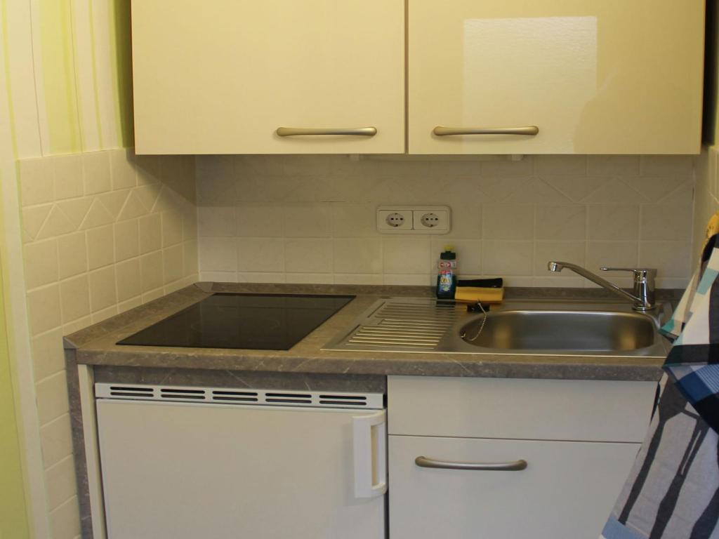 Kuchyň nebo kuchyňský kout v ubytování Wohnung in Kluetz nahe Boltenhagener Strand