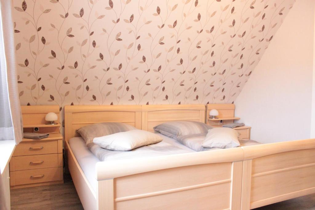 Postel nebo postele na pokoji v ubytování Ferienwohnung Neumair