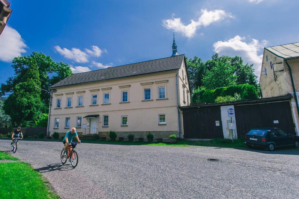 Jízda na kole v ubytování Lusatia House nebo okolí