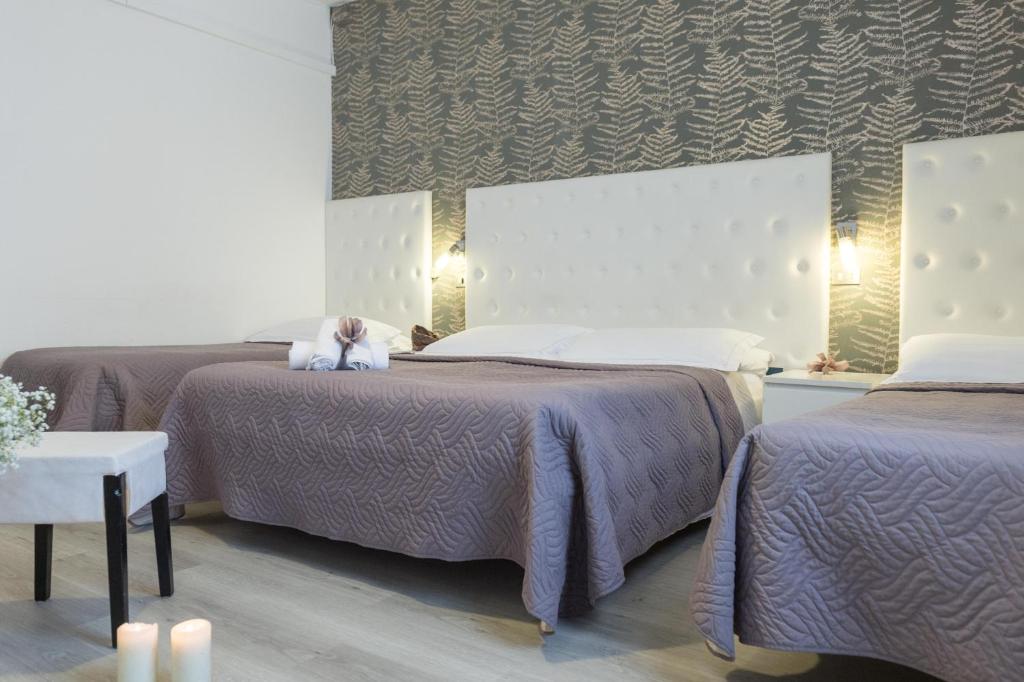 Hotel La Perla Rimini - Resim 11