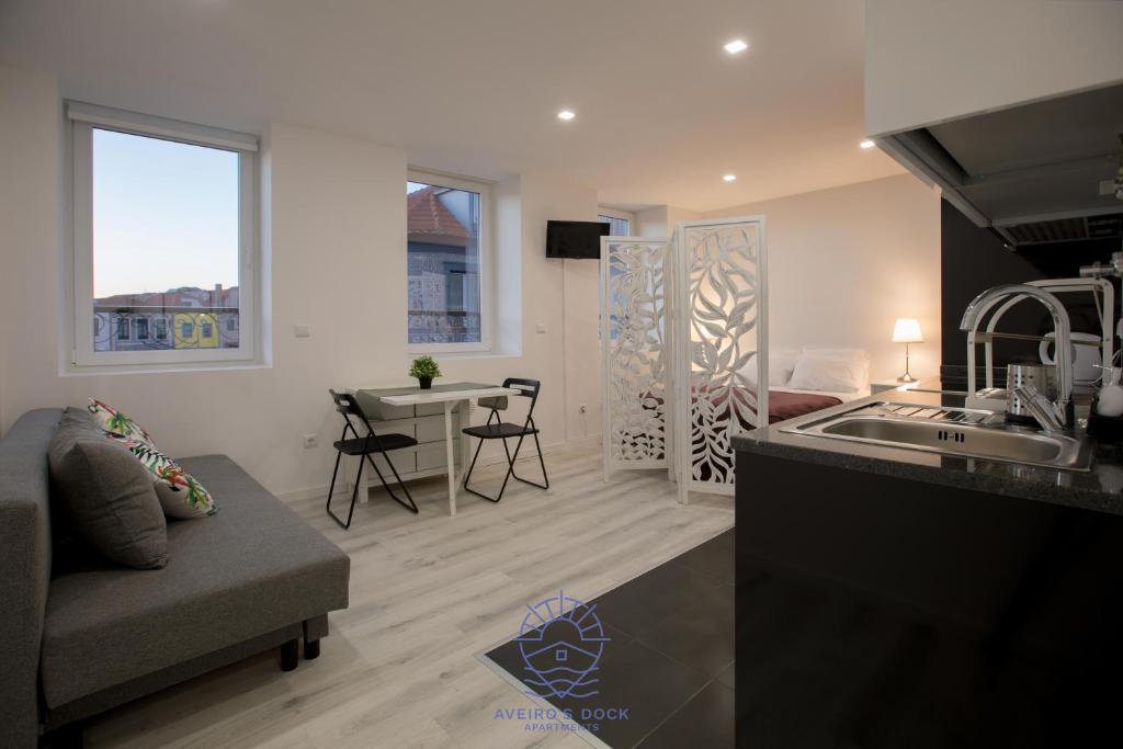 Aveiro´s Dock Apartments - 4