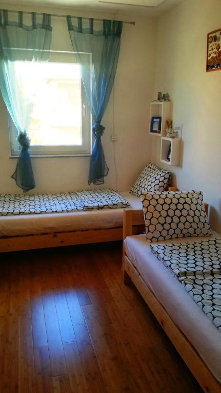 Zdjęcie z galerii obiektu Barbi Apartman KRK w mieście Čižići